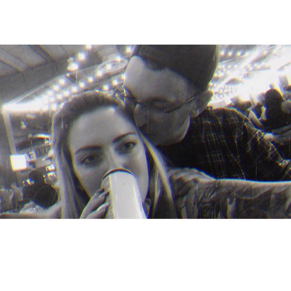 Meet your Posher, Lindsie - Picture 1 of 1